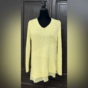 Chico’s oversized Lemon with metallic Silver long-sleeve sweater - size large